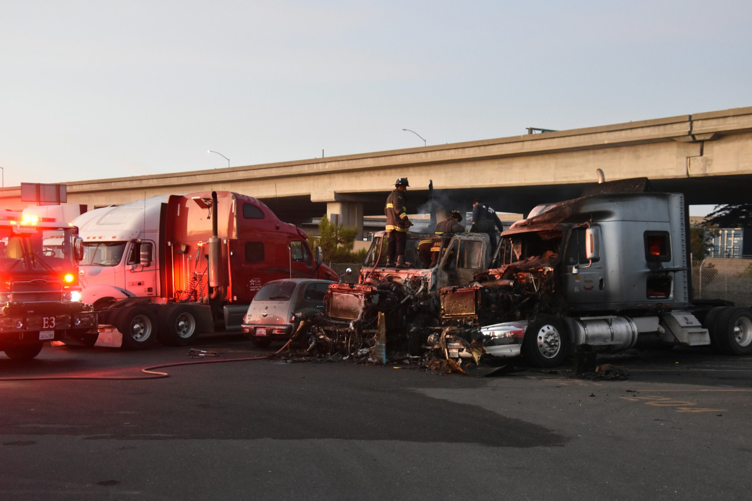 The I-10 & I-12 Danger Zones: Why You Need a Baton Rouge 18-Wheeler Accident Lawyer